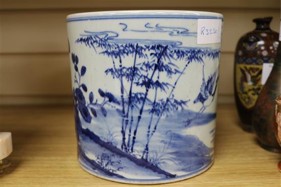 A blue and white Chinese jardiniere